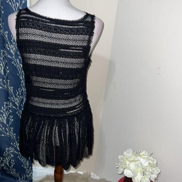 Free People Textured Pucker Up Lace Peplum Sleeveless Top Sheer Black sz s - Picture 4 of 8